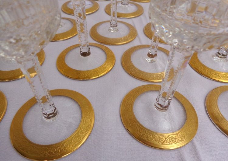 1  Bicchiere da Bordeaux da 14,2 cm in cristallo Saint Louis, modello Thistle Oro