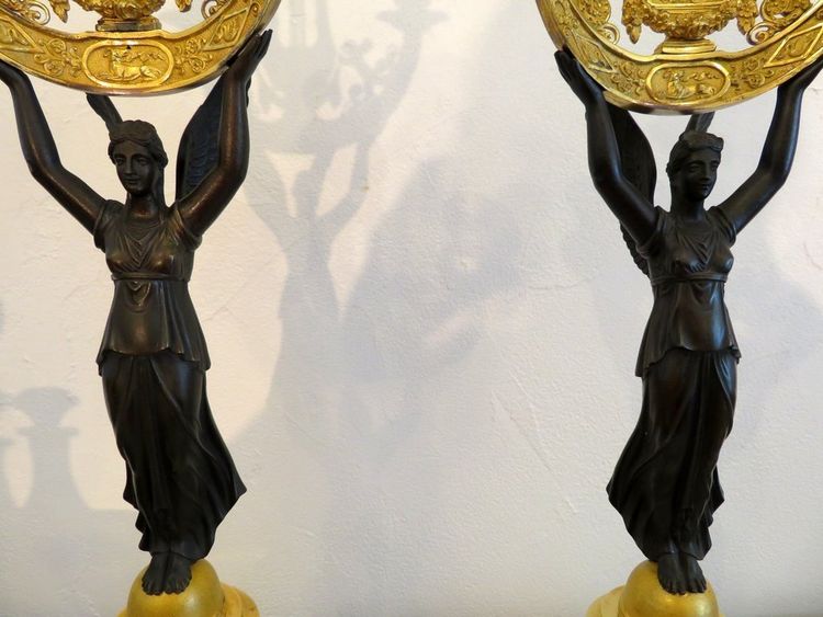 Pair De Candélabres Victoires Ailées En Bronze époque Empire 60cm