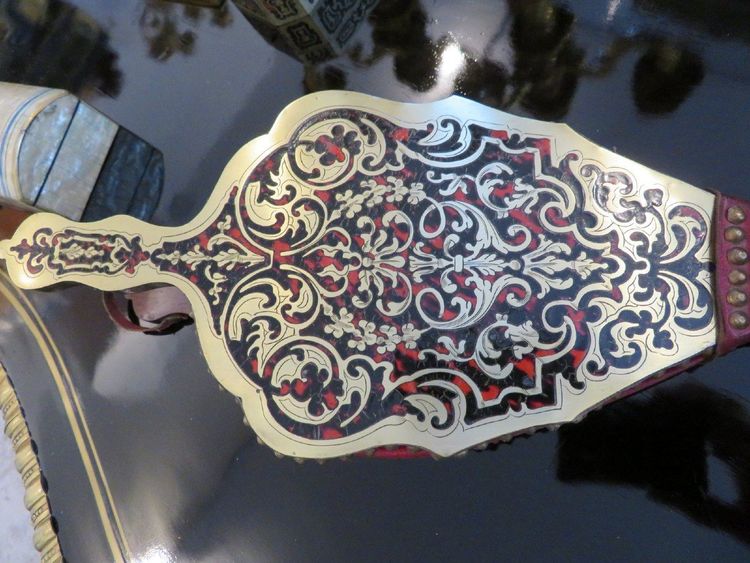 Kaminbalg mit Boulle-Intarsien aus der Zeit Napoleons III.
