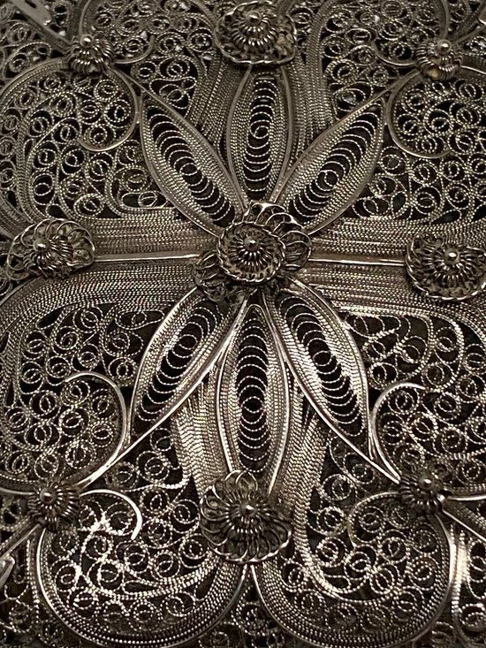 FILIGRANE DOSE AUS STERLINGSILBER