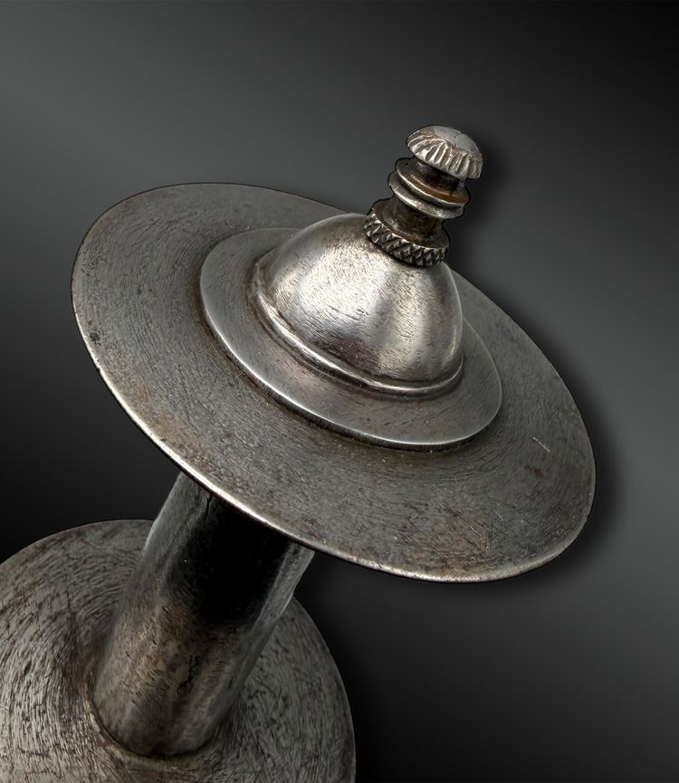 Cutlass called Kora - Nepal - Late 18th/early 19th century