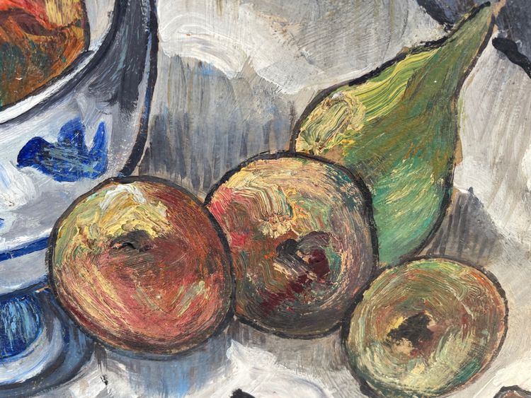 Still life with pears and earthenware bowl