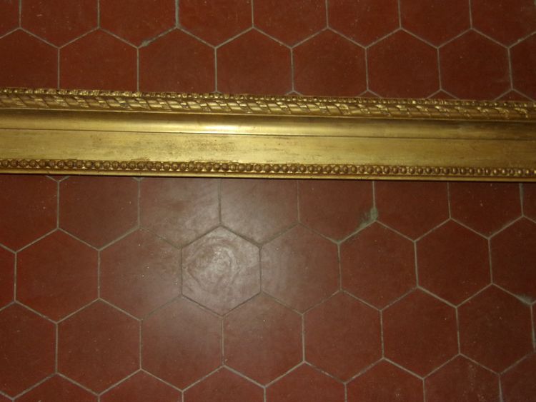 Large 19th century frame, in gilded wood.