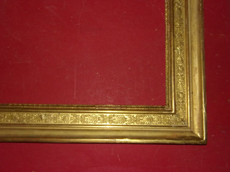 19th century Empire period frame in gilded wood.