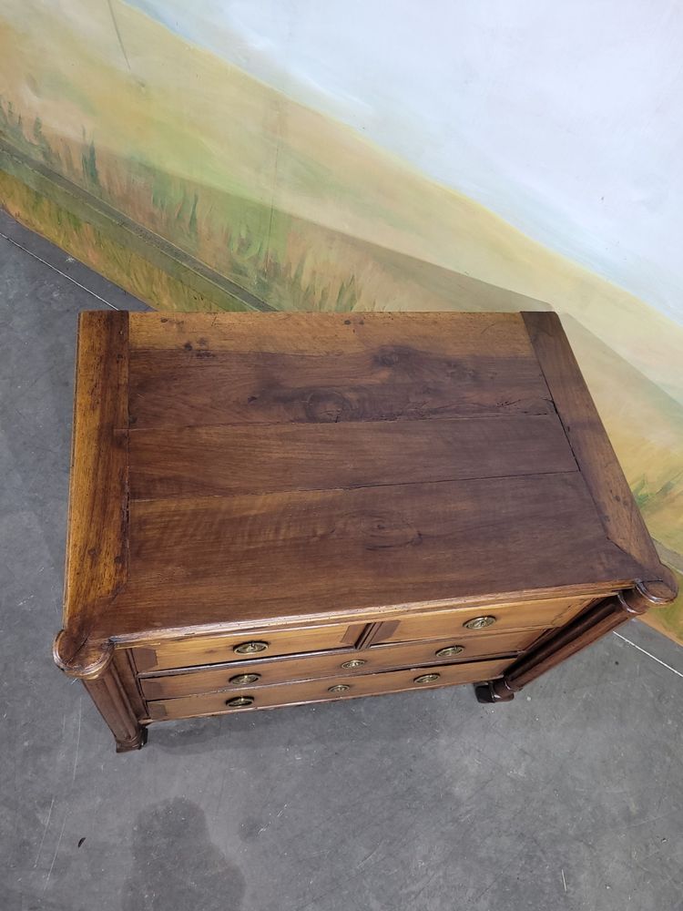 Cassettiera piccola del XVIII secolo