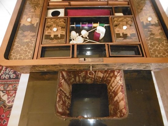 Tavolo da cucito Napoleon III