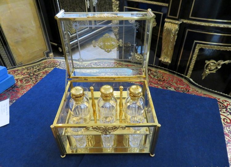 Complete bronze and crystal liquor cabinet, circa 1900