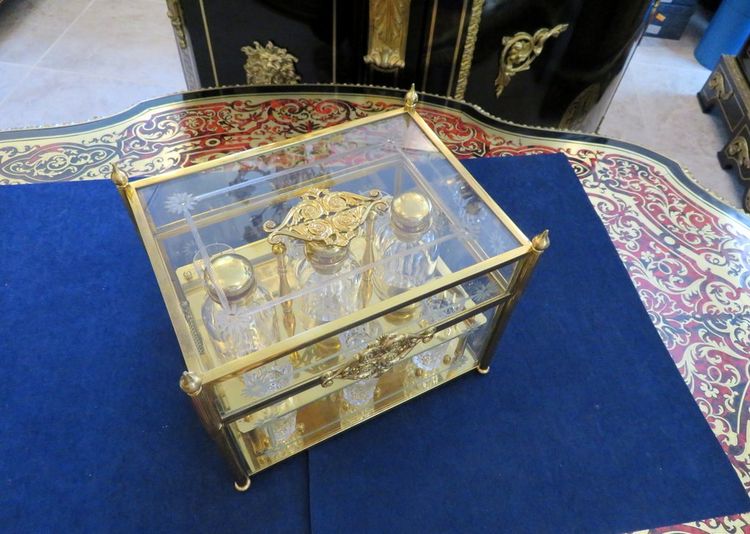 Complete bronze and crystal liquor cabinet, circa 1900