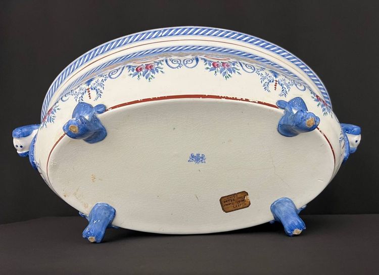 Grande fioriera ovale in terracotta inglese, fine XIX secolo