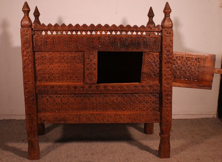 Coffre afghan 19 siecle