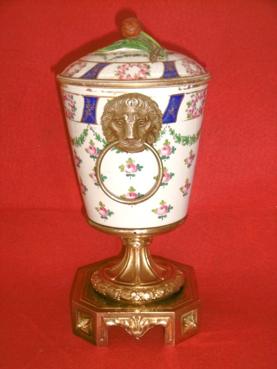 Vaso coperto di Sèvres