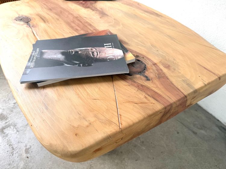 Organic Brutalist coffee table in solid cedar, trunk pedestal, 1970s