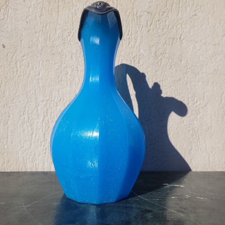 Blaue Glaspastenkanne, Mitte des 19. Jahrhunderts