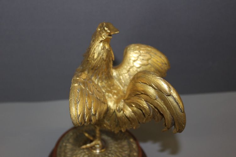 Skulptur eines Hahns aus vergoldeter Bronze, Ende des 19. Jahrhunderts