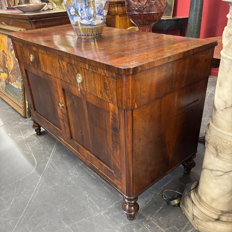 Antica credenza servante Carlo X in noce Lastronata primi 800 restaurata !Mis  cm 128 x cm 62 h 86 
