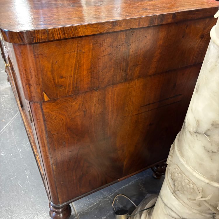 Antica credenza servante Carlo X in noce Lastronata primi 800 restaurata !Mis  cm 128 x cm 62 h 86 
