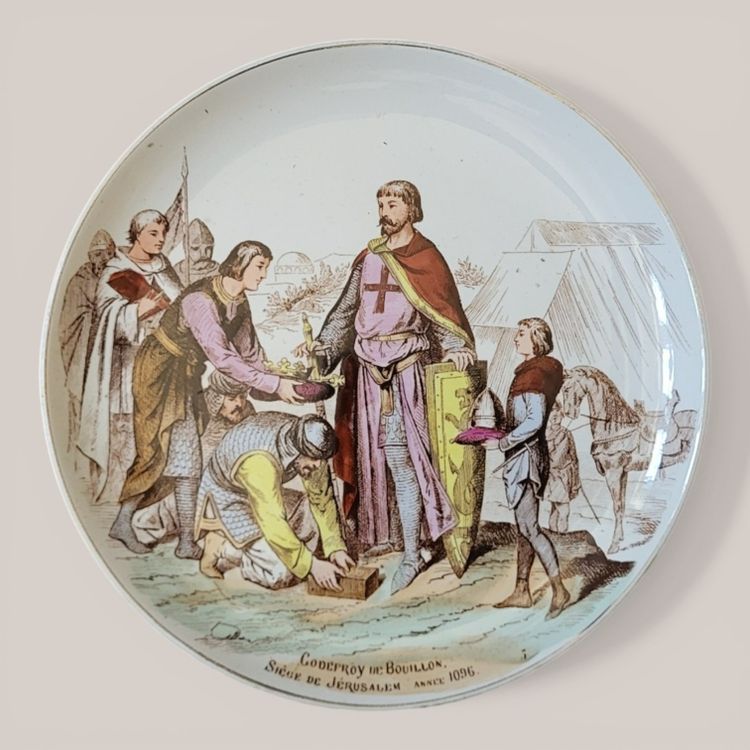 12 Piatti Creil & Montereau "Le nostre glorie militari", XIX secolo