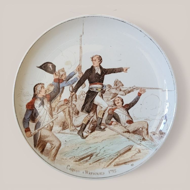 12 Piatti Creil & Montereau "Le nostre glorie militari", XIX secolo