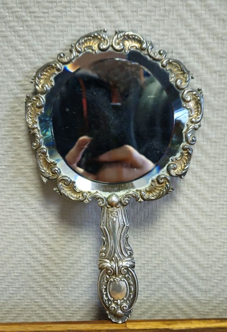 Antique silver-plated hand mirror – Louis XV Rococo style – Shell and scroll decoration
