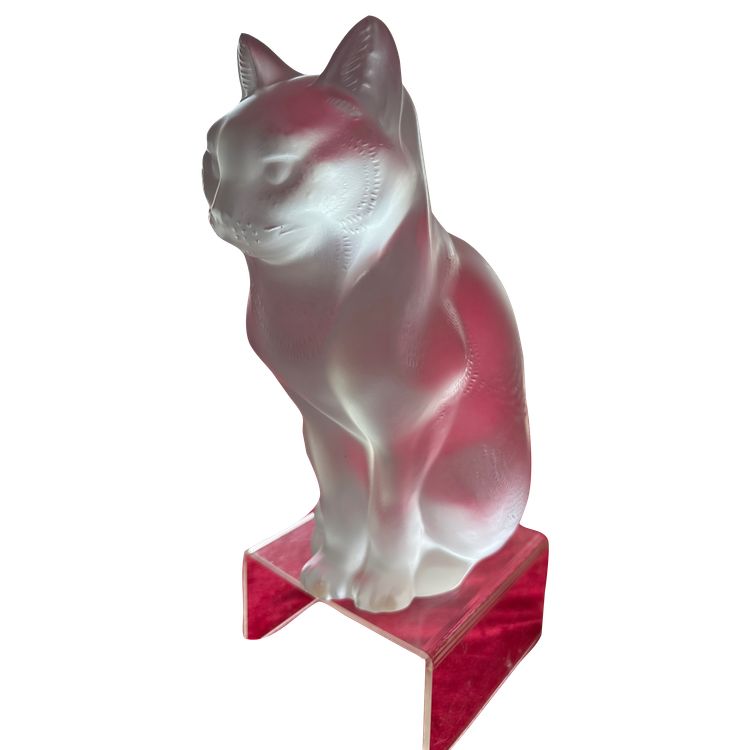 LALIQUE crystal sculpture