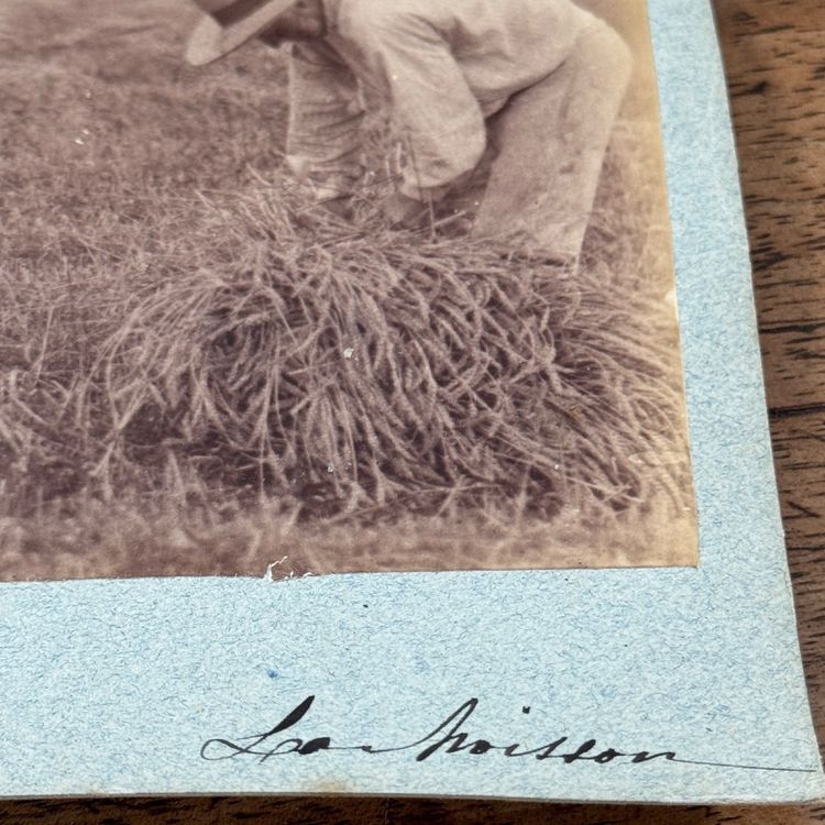 Foto all'albumina incollata su cartone raffigurante mietitori XIX secolo