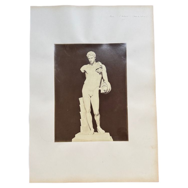 Photo albumine représentant L'Antinoüs - Musée du Vatican