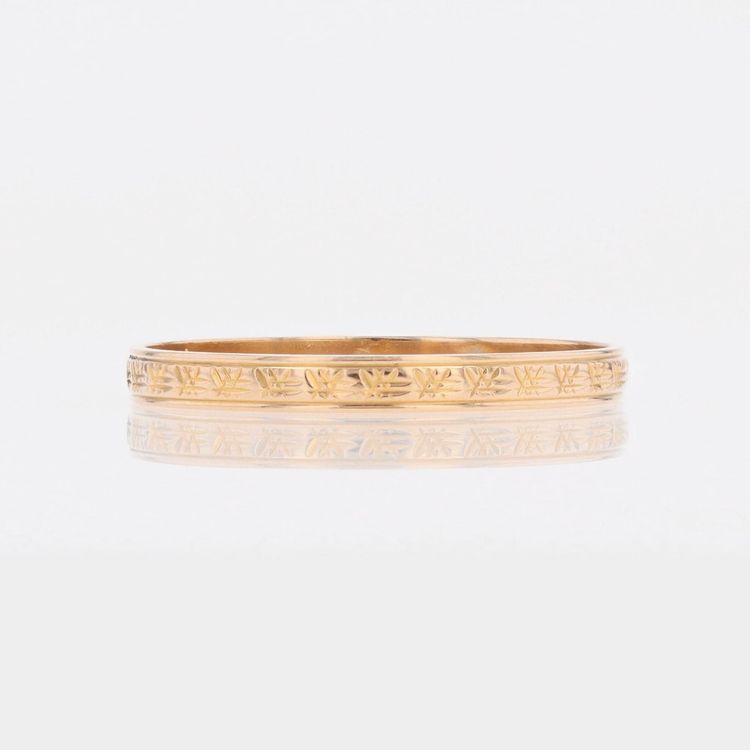 Finely Crafted Rose Gold Wedding Band