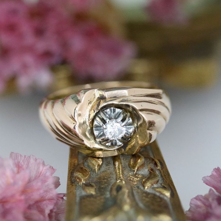 Bague or rose diamant godronnée