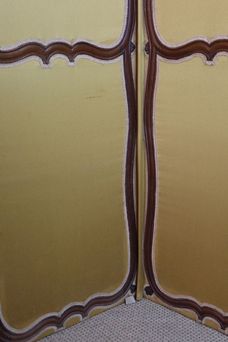 Late 18th century walnut screen