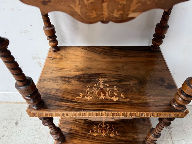 Sellette de présentation Napoléon III en acajou marqueté XIX siècle