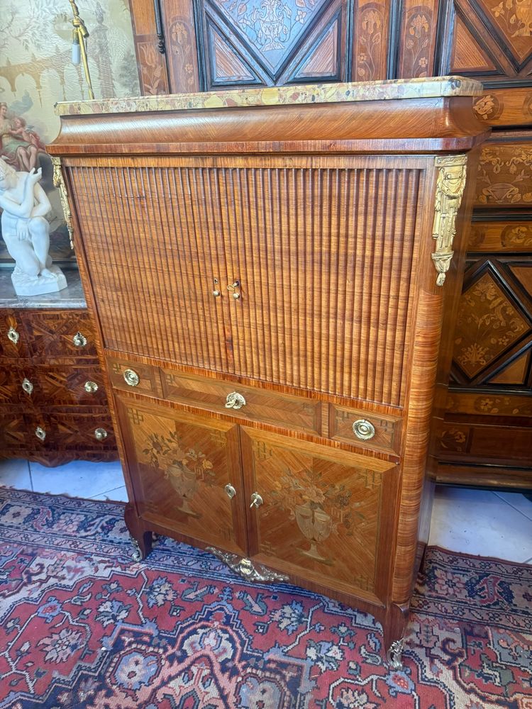SCHREIBKABINETT IM STIL VON LOUIS XV - ÜBERGANG