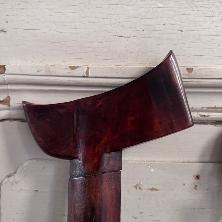 Kriss poignard début XXe Bali Malésie en bois exotique