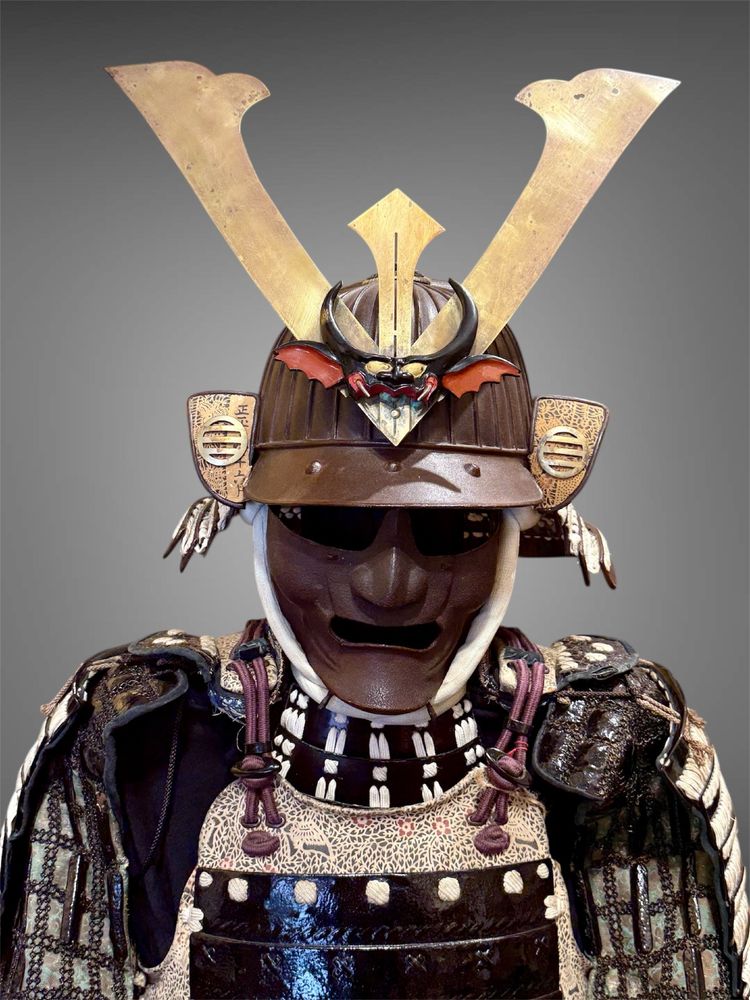 Large maedate with oni head - Edo period (1603 - 1868)