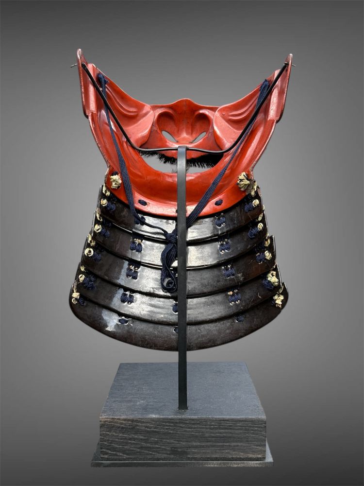 Halbe Samurai-Mempo-Maske – Edo-Zeit (1603–1868).