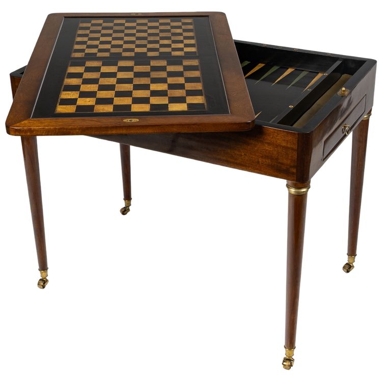 Spieltisch, der gleichzeitig als Schreibtisch dient, aus Mahagoni mit Intarsien, französische Handwerkskunst aus dem späten 18. Jahrhundert