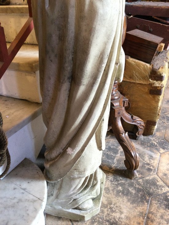 Saint Yves in limestone