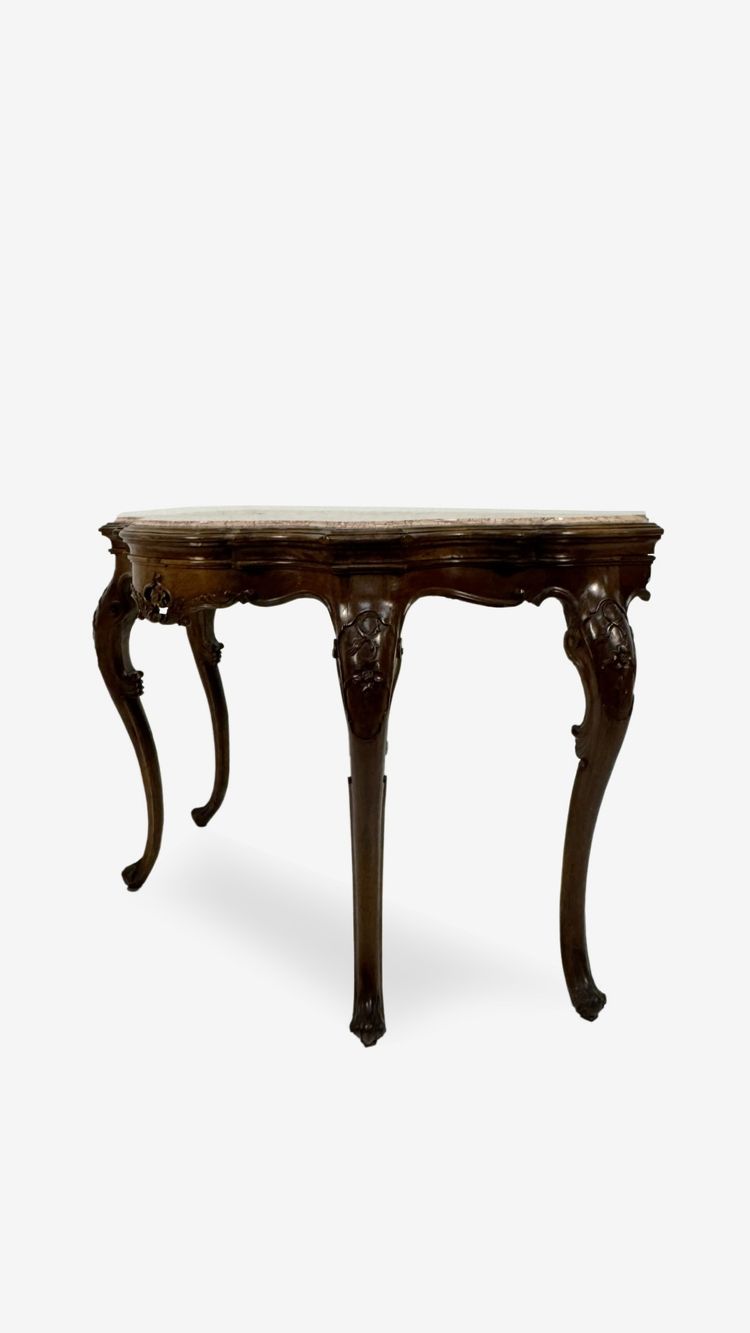 Console en noyer, Vénétie, XVIIIe siècle