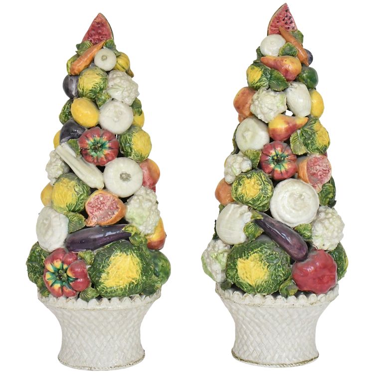 Paire d'important corbeilles de fruits et légumes en céramique italienne