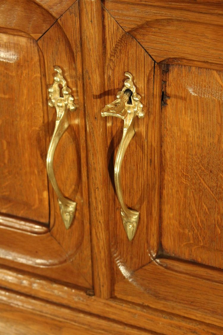 Servierwagen im Jugendstil