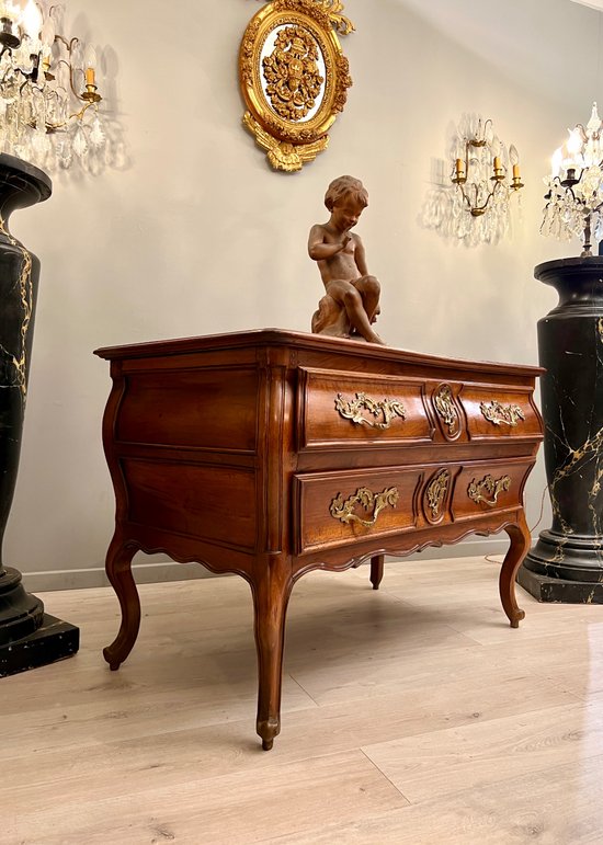 Cassettone in noce d'epoca Luigi XV Circa 1750