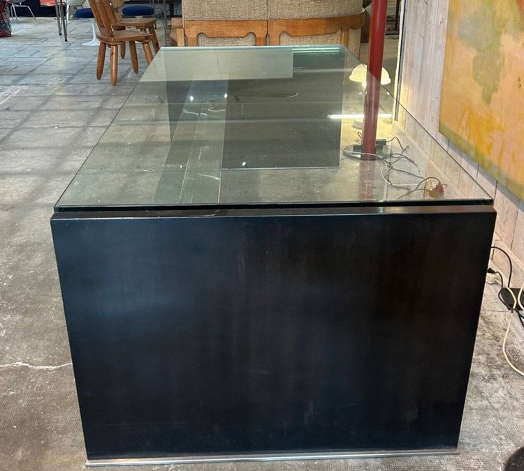 Scrivania T403 di Osvaldo Borsani per Tecno, anni '70