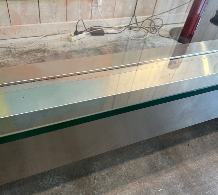 Scrivania T403 di Osvaldo Borsani per Tecno, anni '70