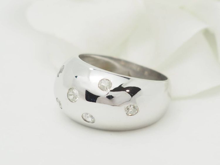 Wide White Gold Bangle Ring with Old Cut Diamonds 0.40ct – Vintage