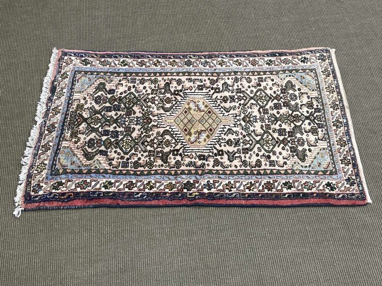 Handgeknüpfter iranischer Wollteppich – 1,25 m x 75 cm