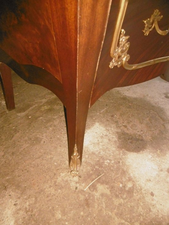 Commode Louis XV Galbée