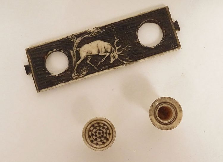 Small miniature inkwell carved bone doe deer dog fox Brussels 19th century