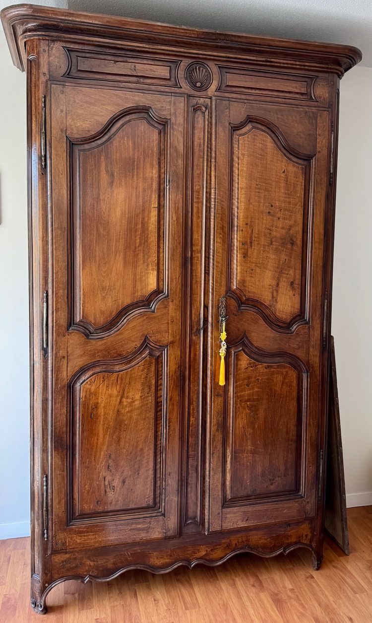 Armoire Noyer XVIII siècle 