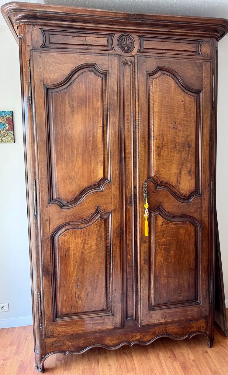 Armoire Noyer XVIII siècle 
