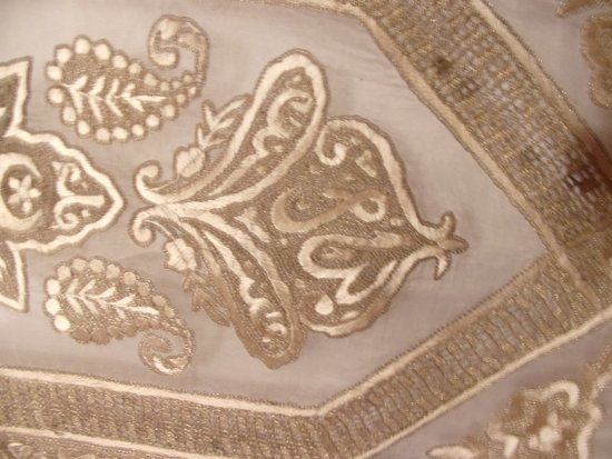Grande ricamo orientale 1a metà del XX secolo