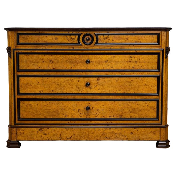 Commode époque Charles X en érable et poirier noirçi (vers 1820)